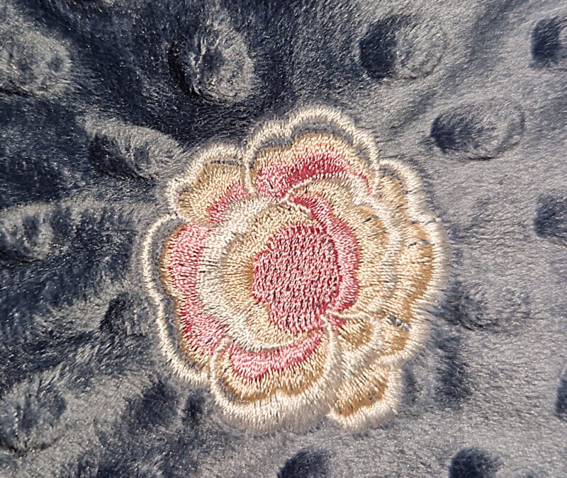 Echarpe en velours minky – Image 5